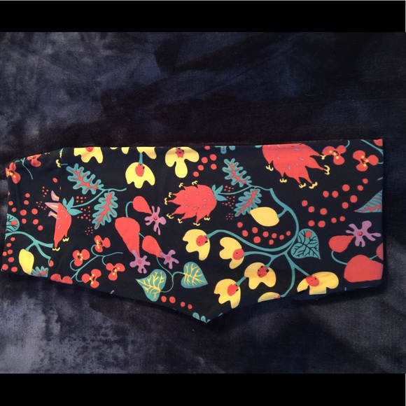 LuLaRoe Pants - LulaRoe OS Leggings